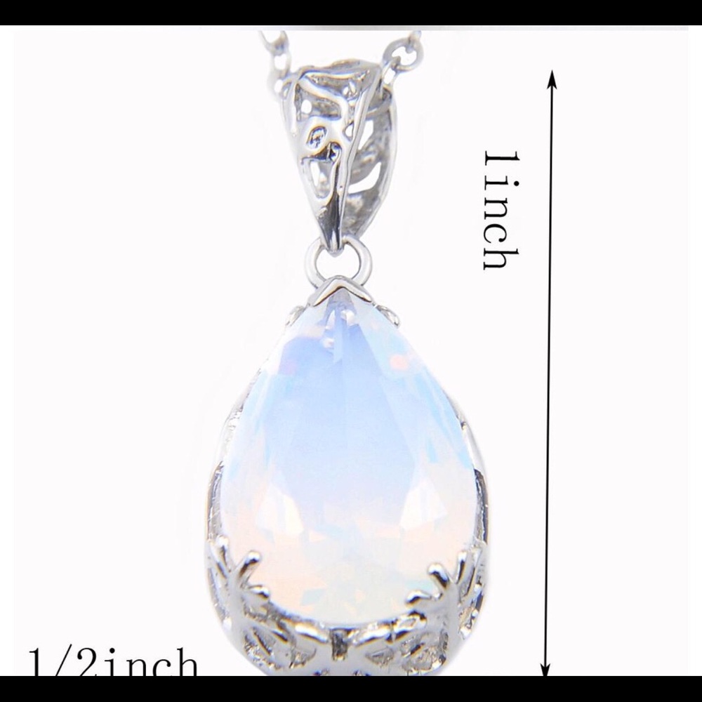 925 Sterling Silver Fire Teardrop shaped opal NWOT